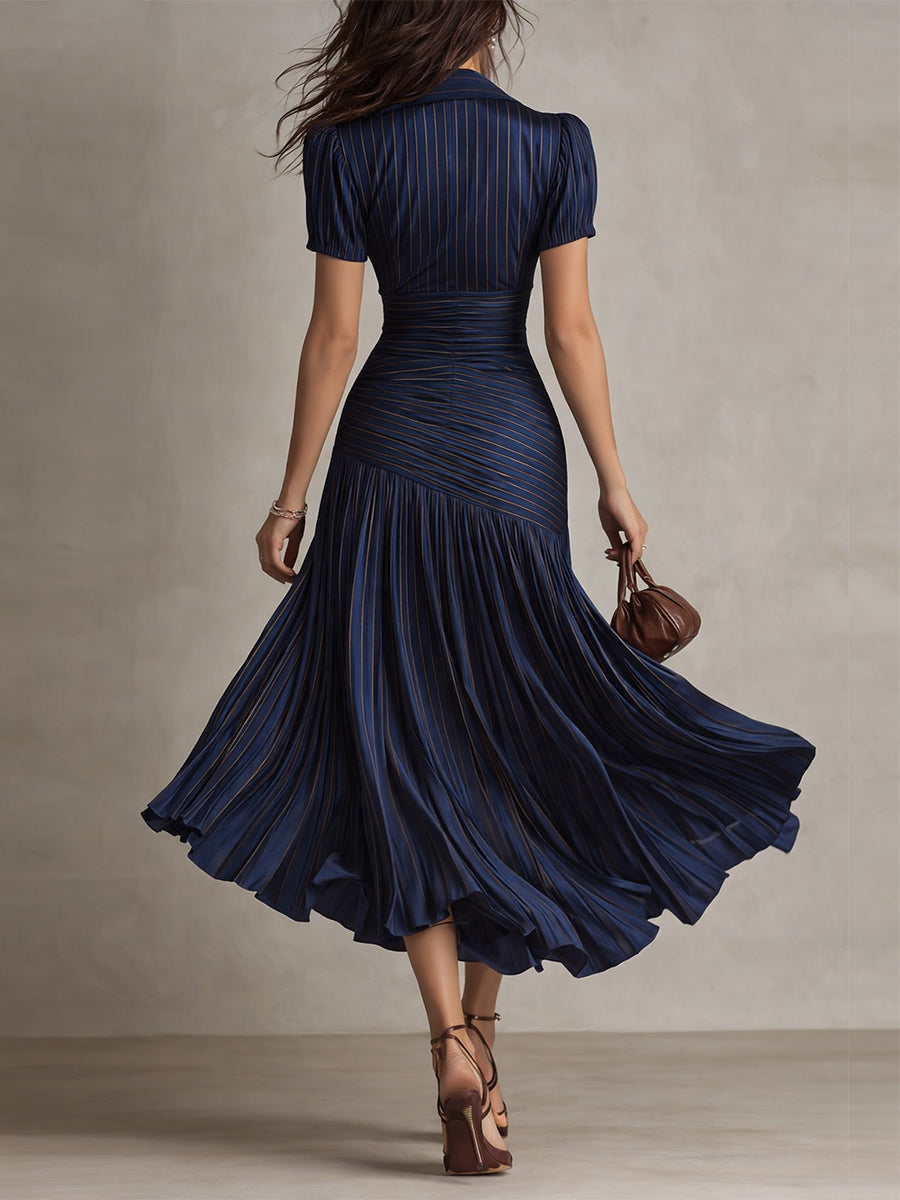 Adriana - Midi jurk in retro satijn met strepen