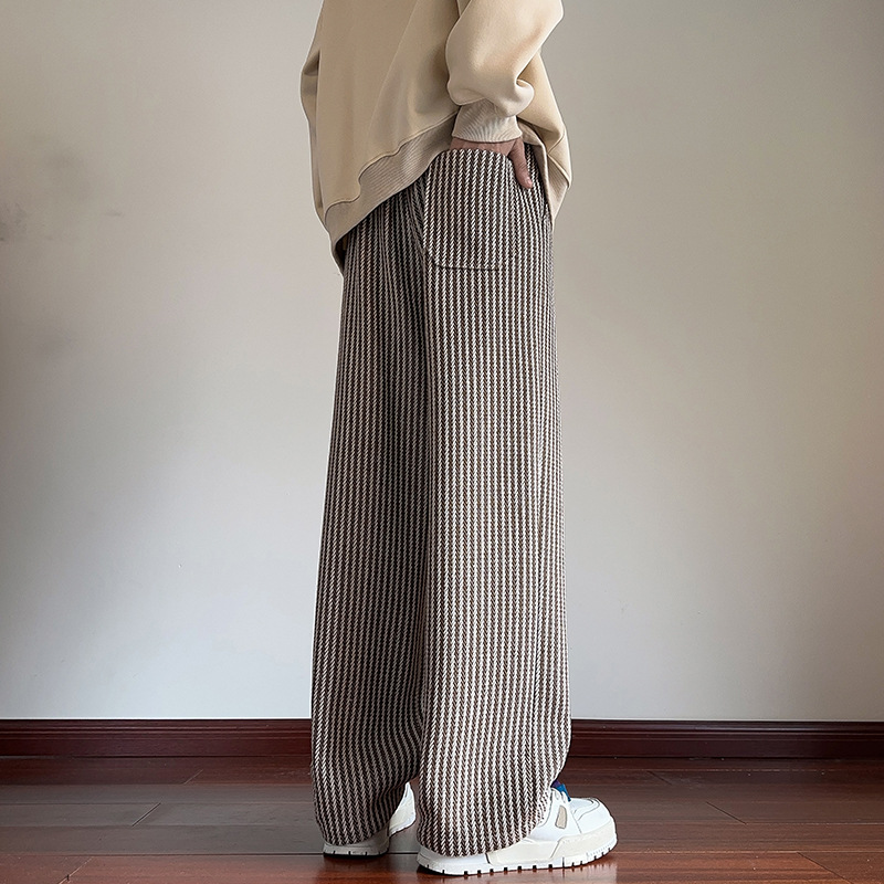 XAVIERA – MODERNE RUITEN SWEATPANTS