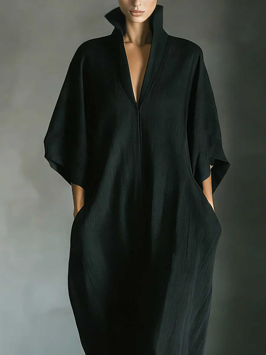 Alessandra™ | Lange zwarte oversized minimalistische jurk met kimono mouwen