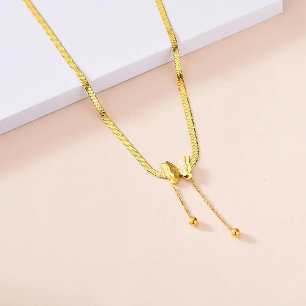 Delicate Vlinder Haringbone Hangketting