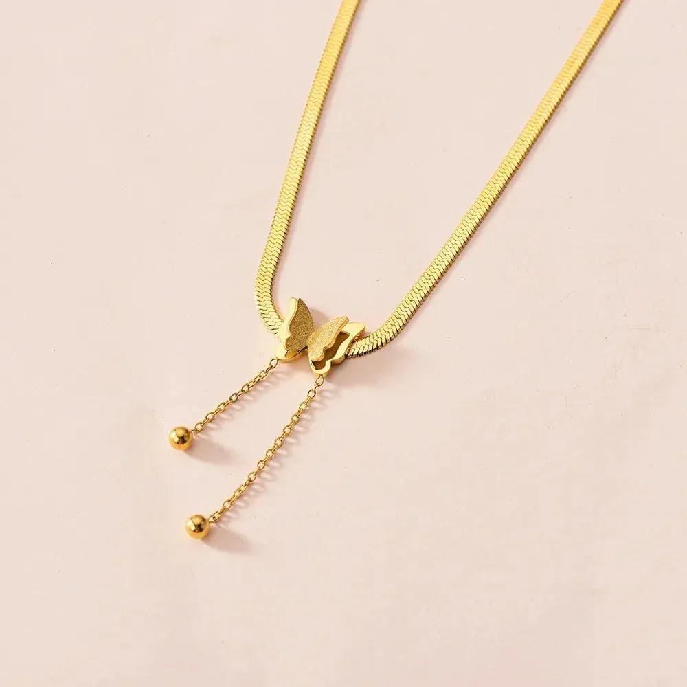 Delicate Vlinder Haringbone Hangketting