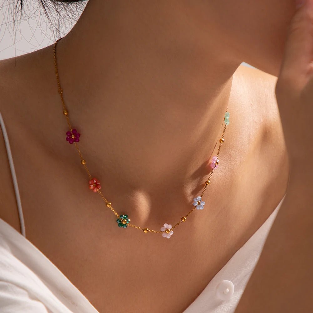 Collectie van Delicate Lente Bloemjuwelen