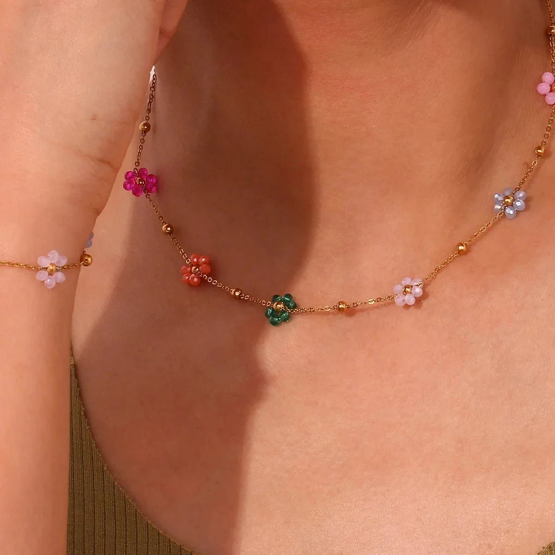 Collectie van Delicate Lente Bloemjuwelen
