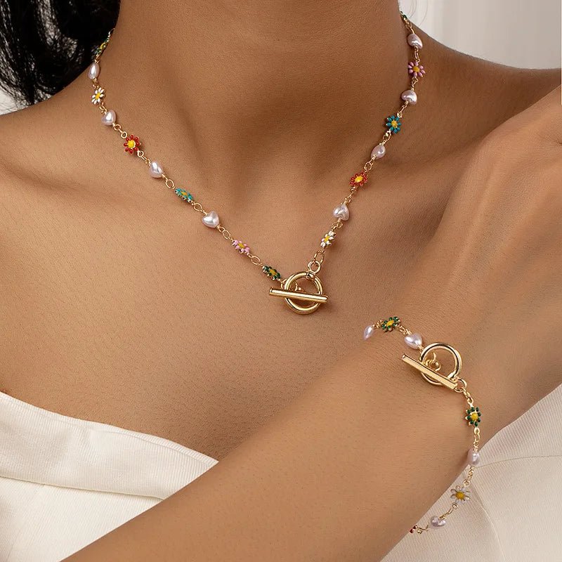 Bloemige Lente Parels Bracelet en Ketting Set