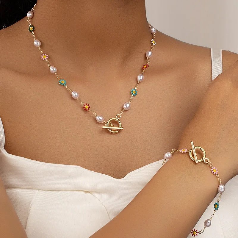 Bloemige Lente Parels Bracelet en Ketting Set